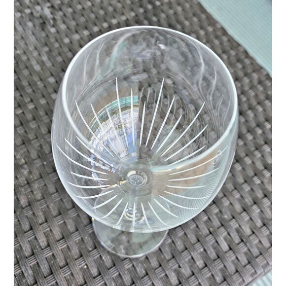 Lenox Spicy Balloon 9.5" Stemmed Red Wine Glass w Etched Design - Picture 5 of 5